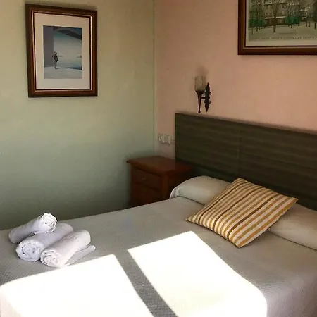 Hostal D'En Perris Casa de hóspedes *