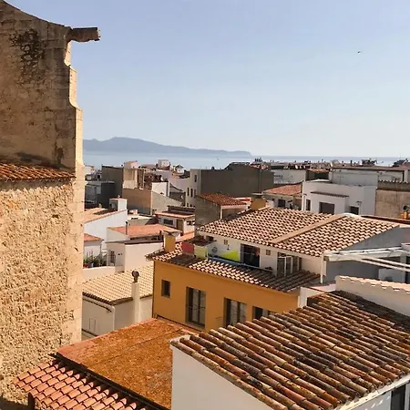 Hostal D'En Perris Guest house *