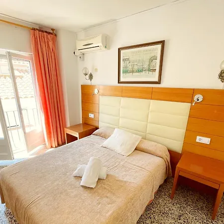 Guest house Hostal D'En Perris *