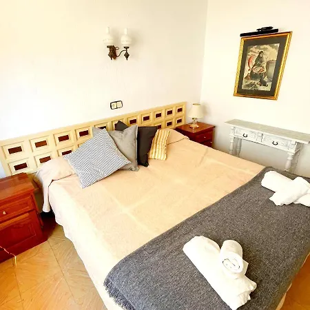 Hostal D'En Perris * L'Escala