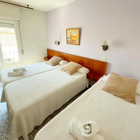 Hostal D'En Perris Casa de hóspedes *