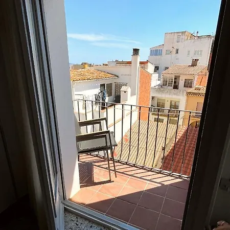 Casa de hóspedes Hostal D'En Perris