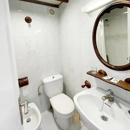 Casa de hóspedes Hostal D'En Perris